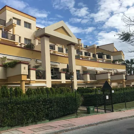 Romana Playa Estudio * Marbella