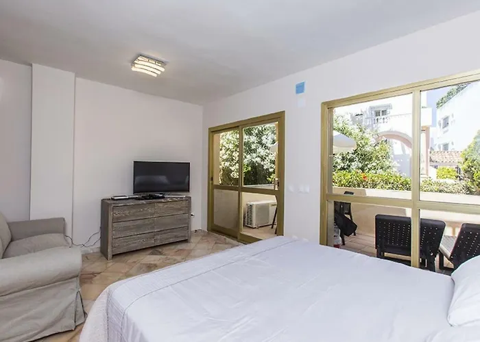 Romana Playa Estudio Marbella