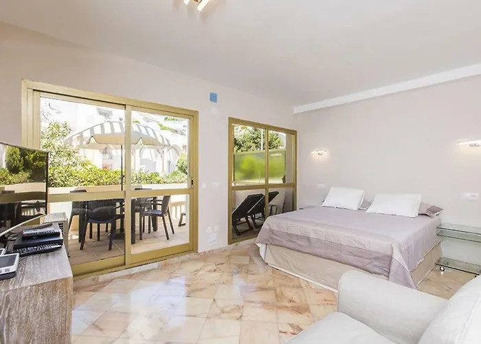 Romana Playa Estudio Daire Marbella